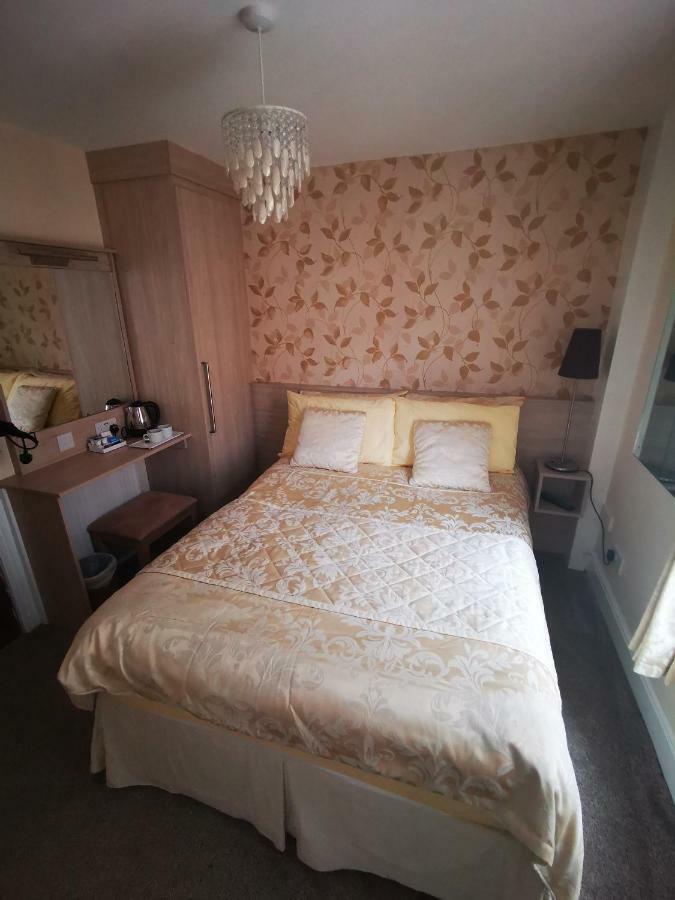 Bed and Breakfast The Stafford Blackpool Pokoj fotografie
